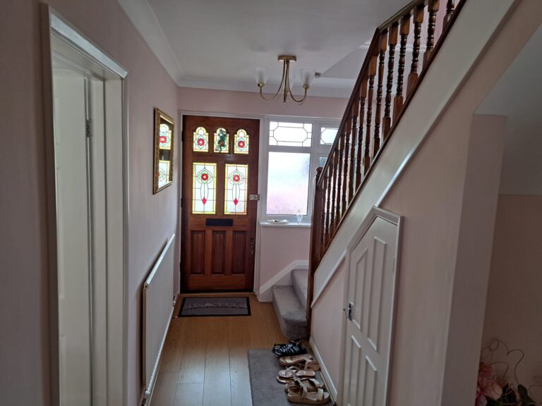Suburban Detached Family Home image 4