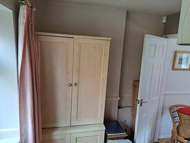 Suburban Detached Family Home image 34