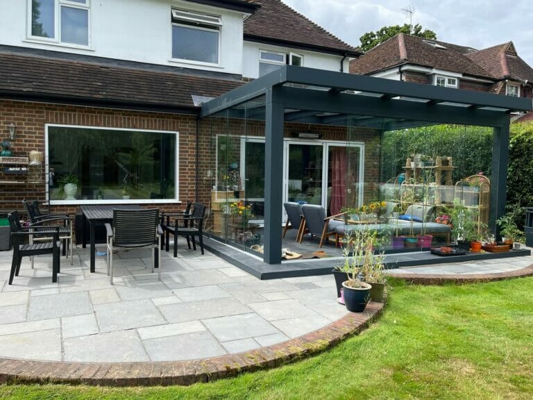 Large Detached Home with Modern Summerhouse image 11