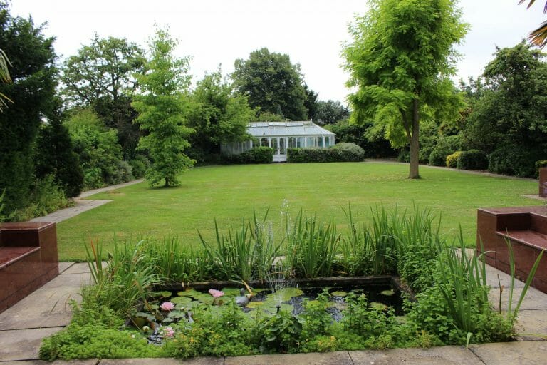 Large Family Home image 15