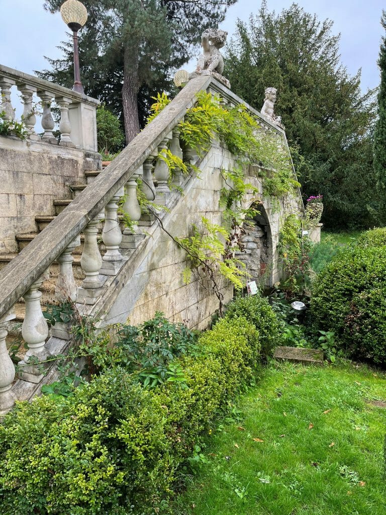 Manor House in Surrey image 61