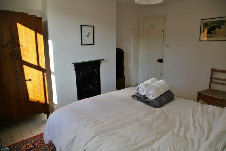 Victorian Terrace House image 16