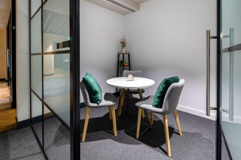 Chancery Lane Dressed Offices image 22