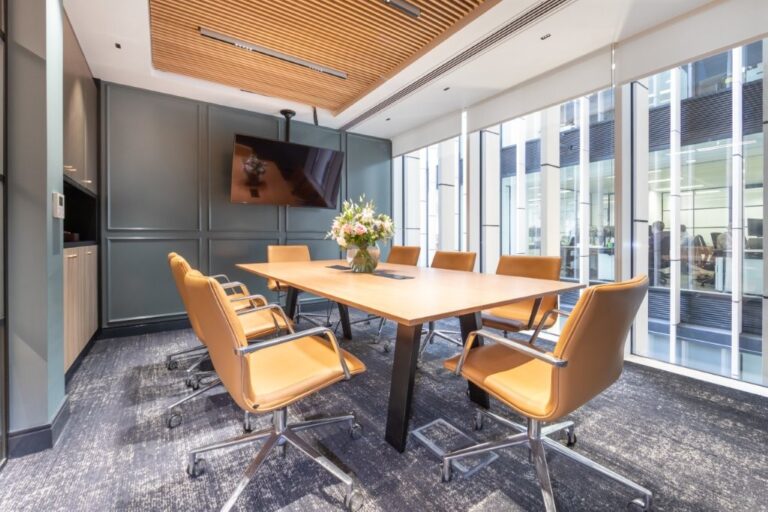 Chancery Lane Dressed Offices image 13