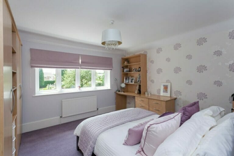 Detached Home in Amersham Bucks image 23