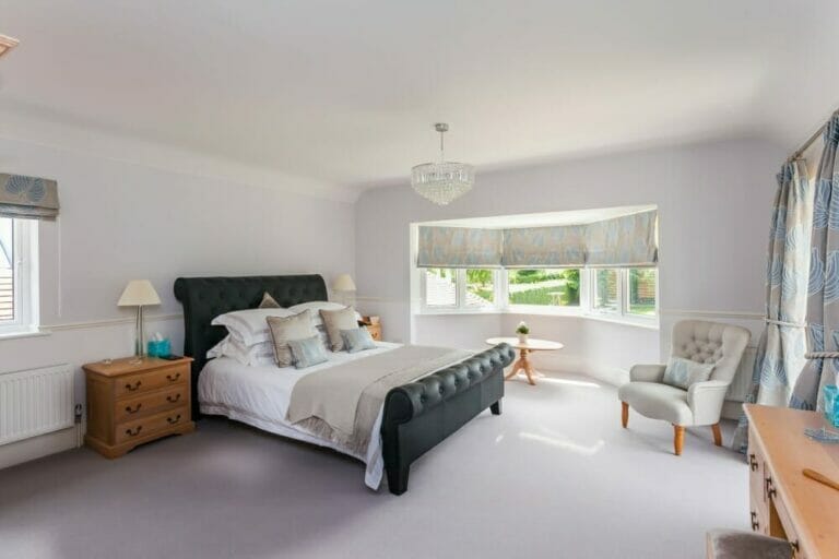 Detached Home in Amersham Bucks image 25