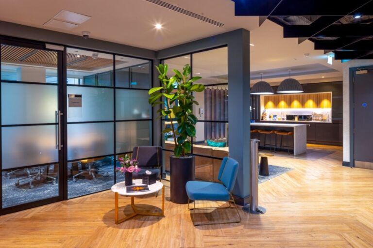 Chancery Lane Dressed Offices image 8