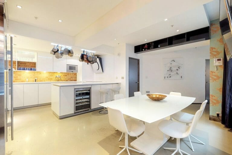 Soho Loft Apartment image 6