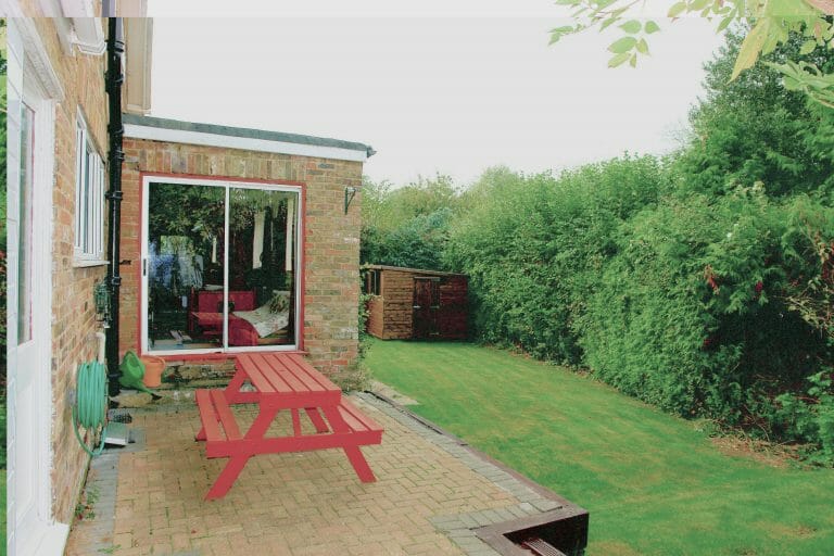 Retro 1960’s/70’s chalet-bungalow image 6