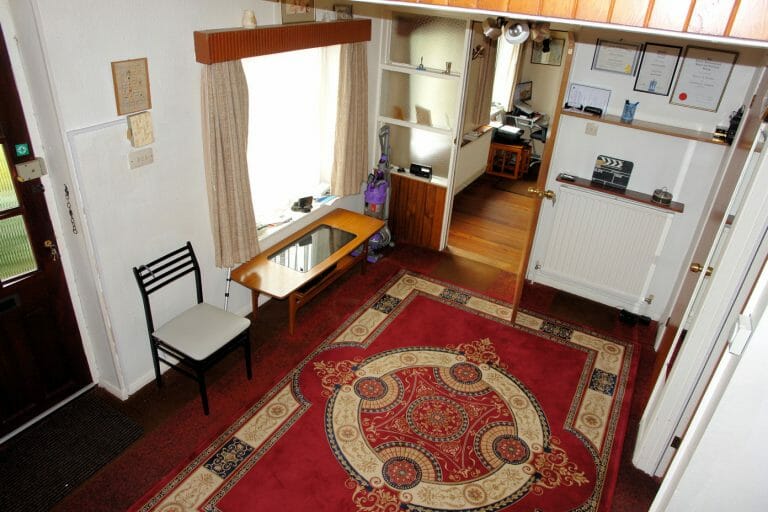 Retro 1960’s/70’s chalet-bungalow image 17