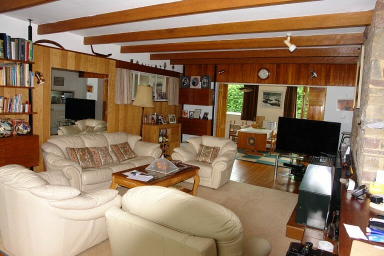 Retro 1960’s/70’s chalet-bungalow image 14