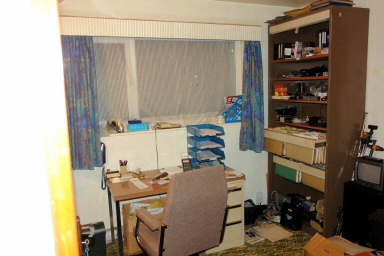Retro 1960’s/70’s chalet-bungalow image 22