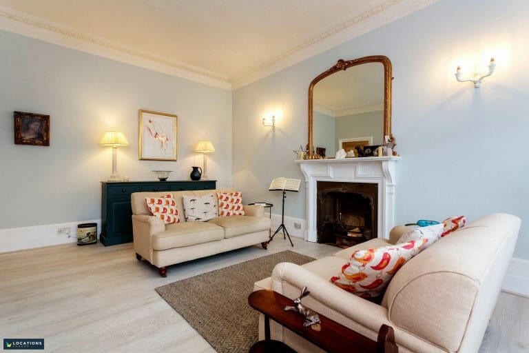 Renovated Period Townhouse with two kitchens image 11