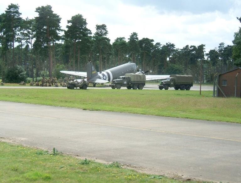 Army Base with Studio Space image 25