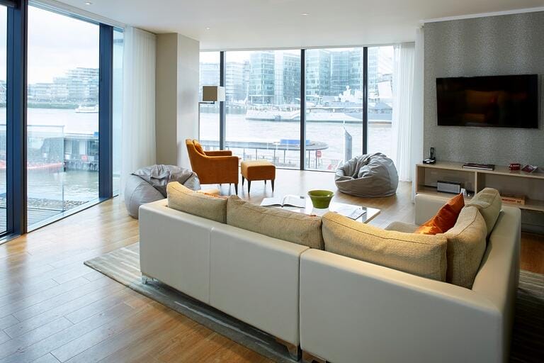 Rooftop View Penthouse In London image 5