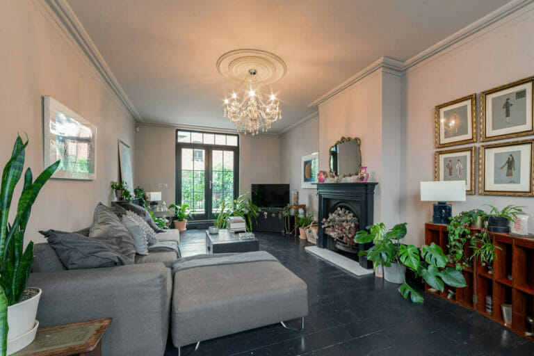 Semi Detached Victorian Home image 14