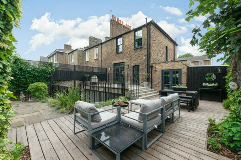 Semi Detached Victorian Home image 31