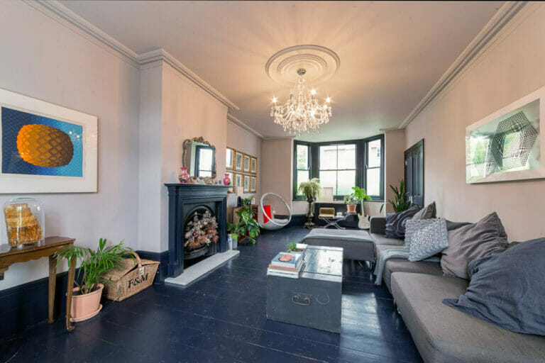 Semi Detached Victorian Home image 12