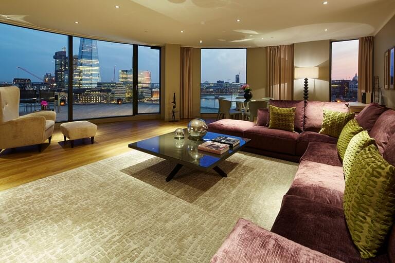 Rooftop View Penthouse In London image 12