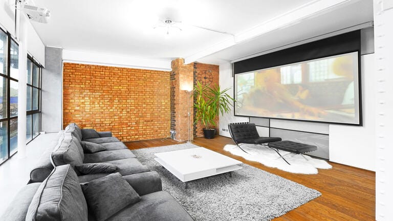 Fully Fitted Studios image 11