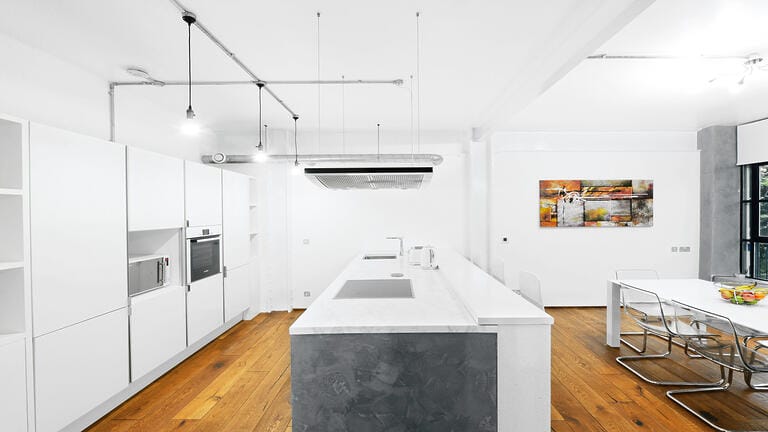 Fully Fitted Studios image 17