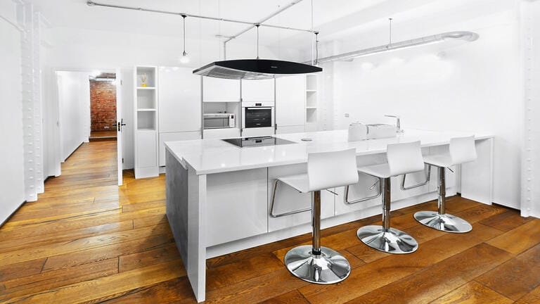 Fully Fitted Studios image 16