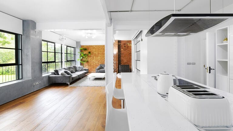 Fully Fitted Studios image 50