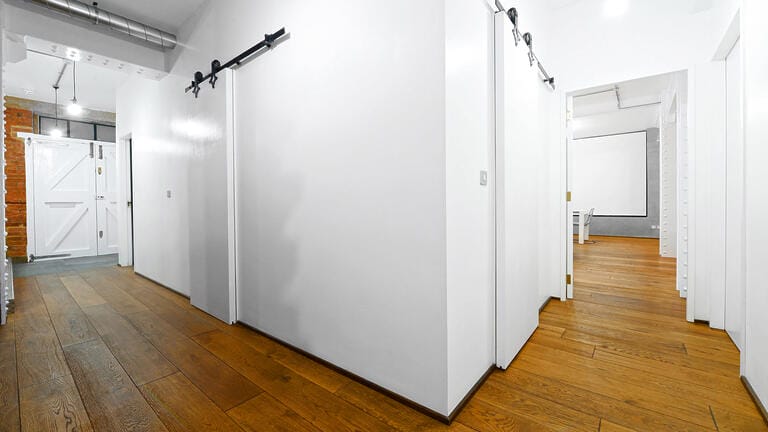 Fully Fitted Studios image 51
