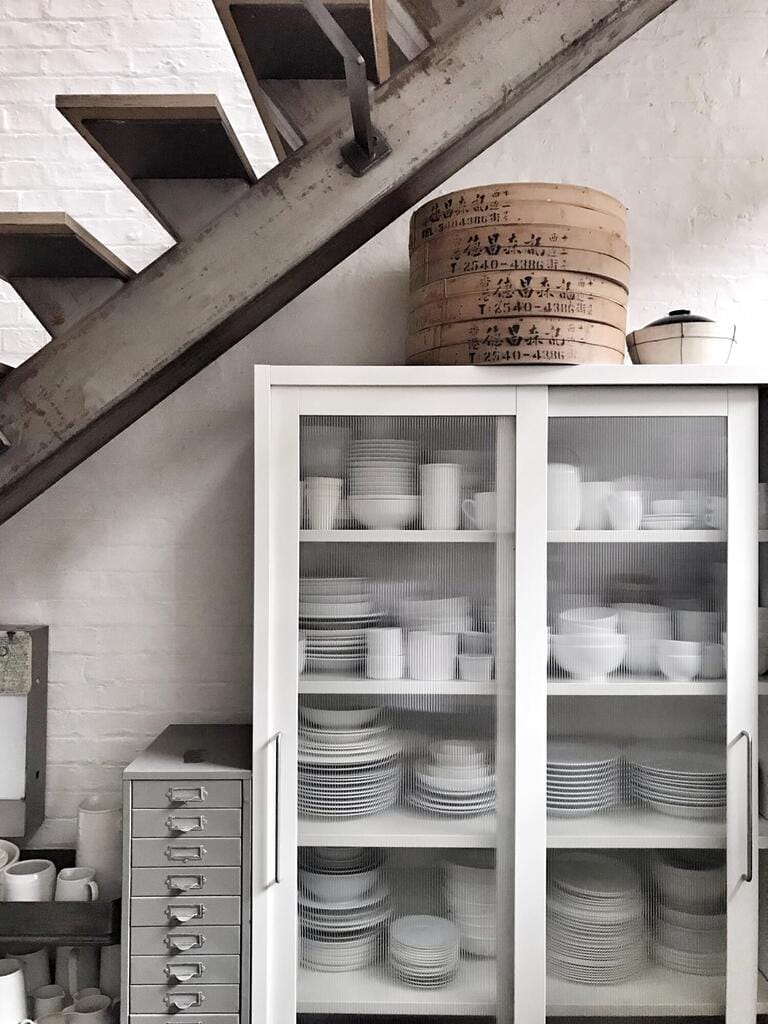 Stunning 2 Level Warehouse Apartment in Shoreditch image 15