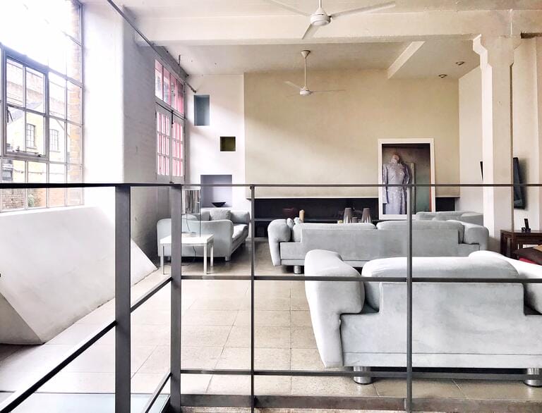 Stunning 2 Level Warehouse Apartment in Shoreditch image 7