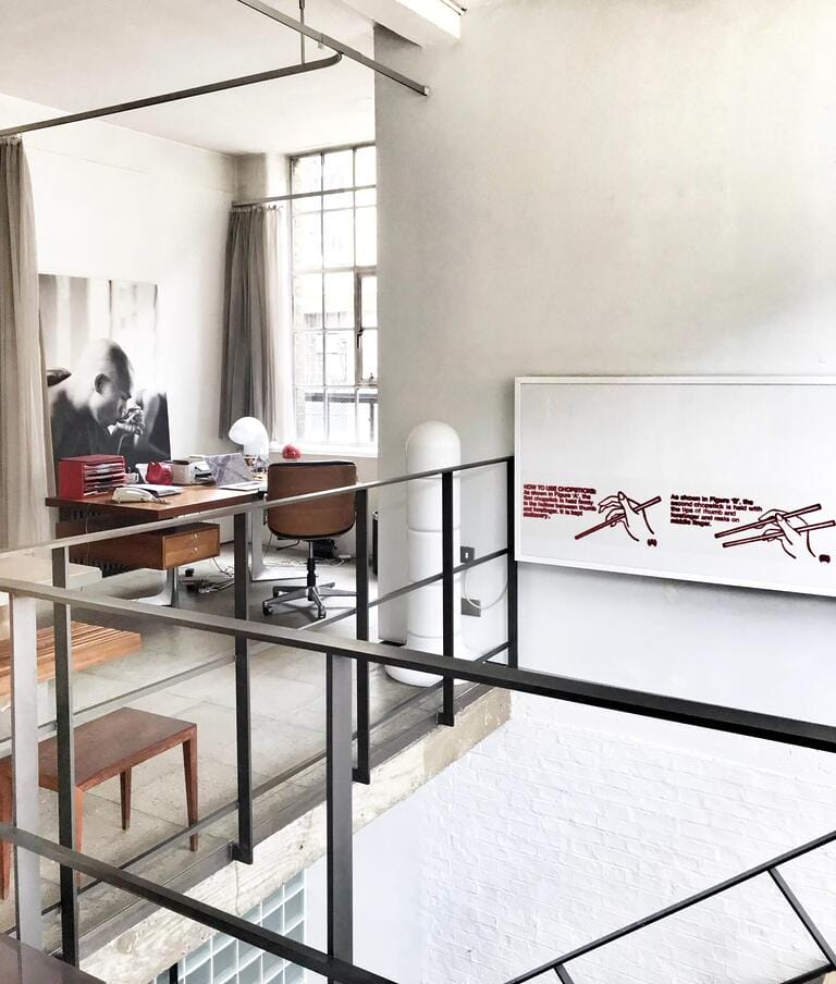 Stunning 2 Level Warehouse Apartment in Shoreditch image 4
