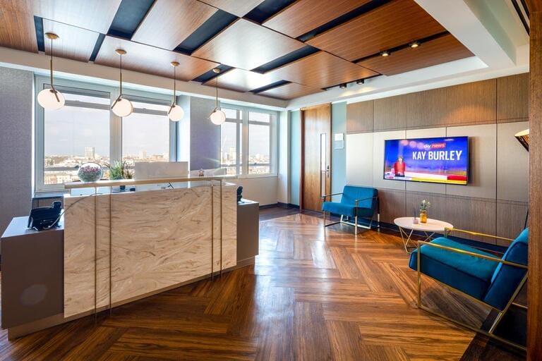 Newly Refurbished Office image 33