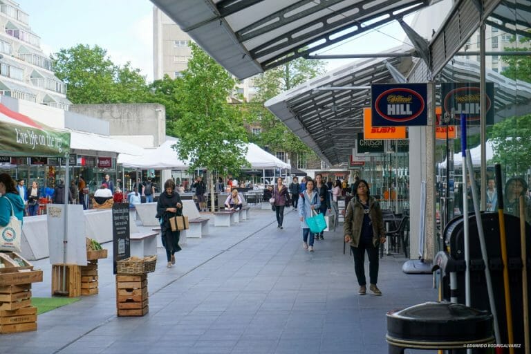 Shopping Centre with Rooftop Views image 17
