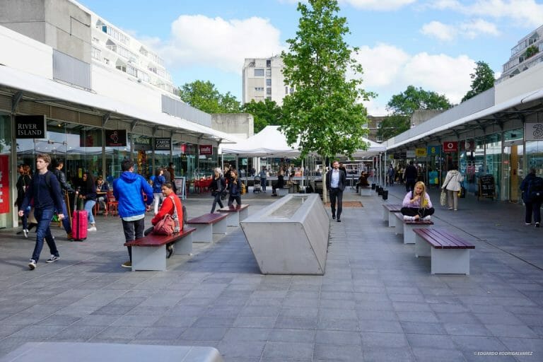 Shopping Centre with Rooftop Views image 27