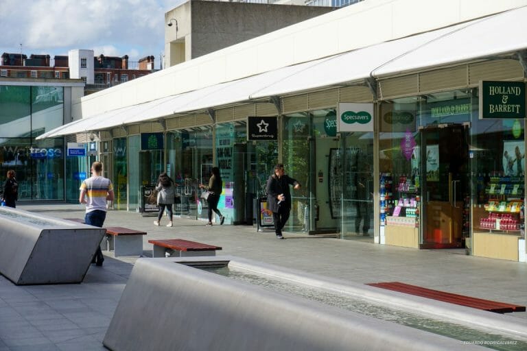 Shopping Centre with Rooftop Views image 32