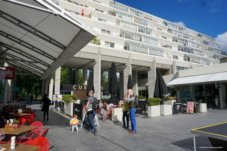 Shopping Centre with Rooftop Views image 6