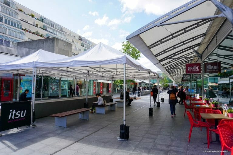 Shopping Centre with Rooftop Views image 38