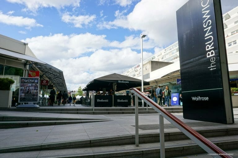 Shopping Centre with Rooftop Views image 46