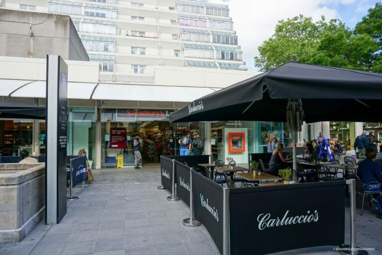 Shopping Centre with Rooftop Views image 51