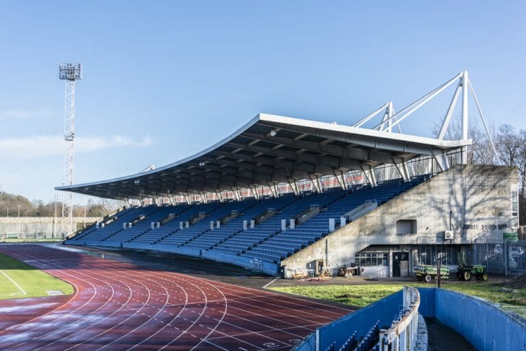 Large Sports Facility and Unit Base image 11