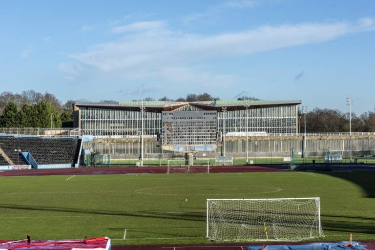 Large Sports Facility and Unit Base image 7