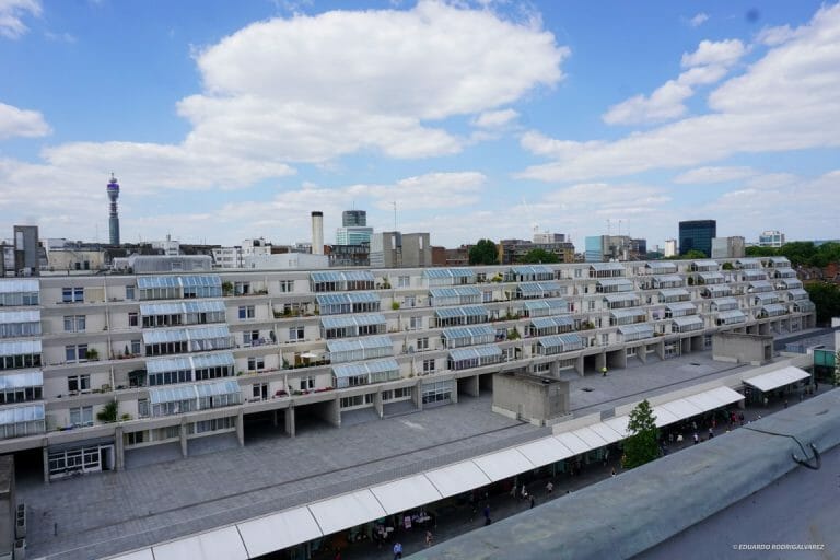 Shopping Centre with Rooftop Views image 71