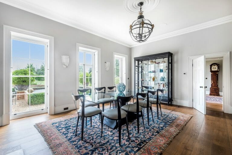 8 Bedroom Georgian House image 23