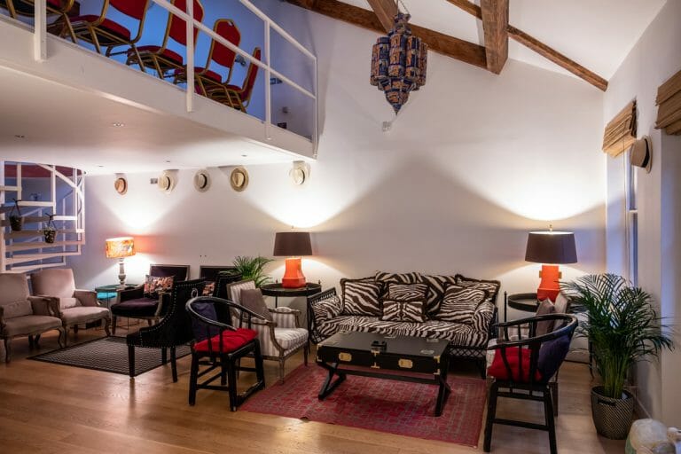 Shoreditch Style Loft image 2