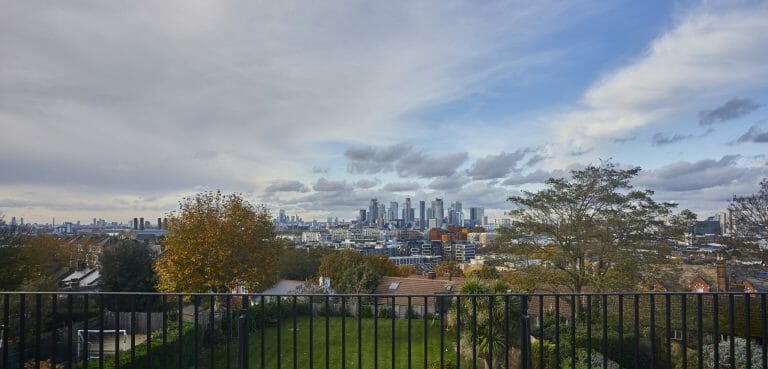 City View Family Home image 17