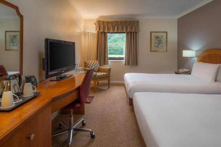 Film Friendly Hotel in Milton Keynes image 9