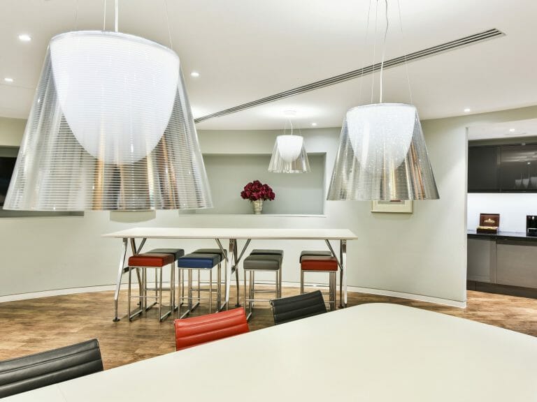 Period Offices in City of London image 10
