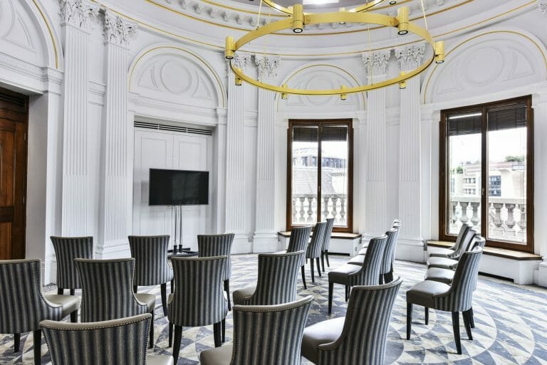 Period Offices in City of London image 20