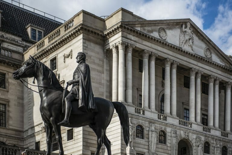 Period Offices in City of London image 34
