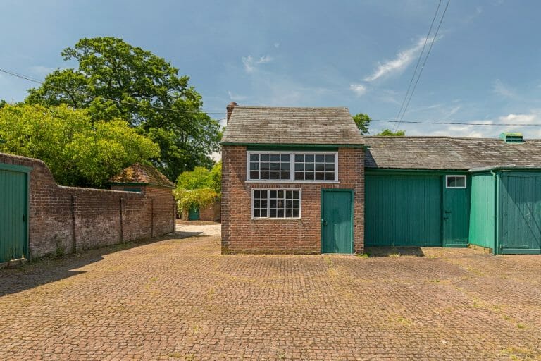 Grade II Listed Country Home image 4